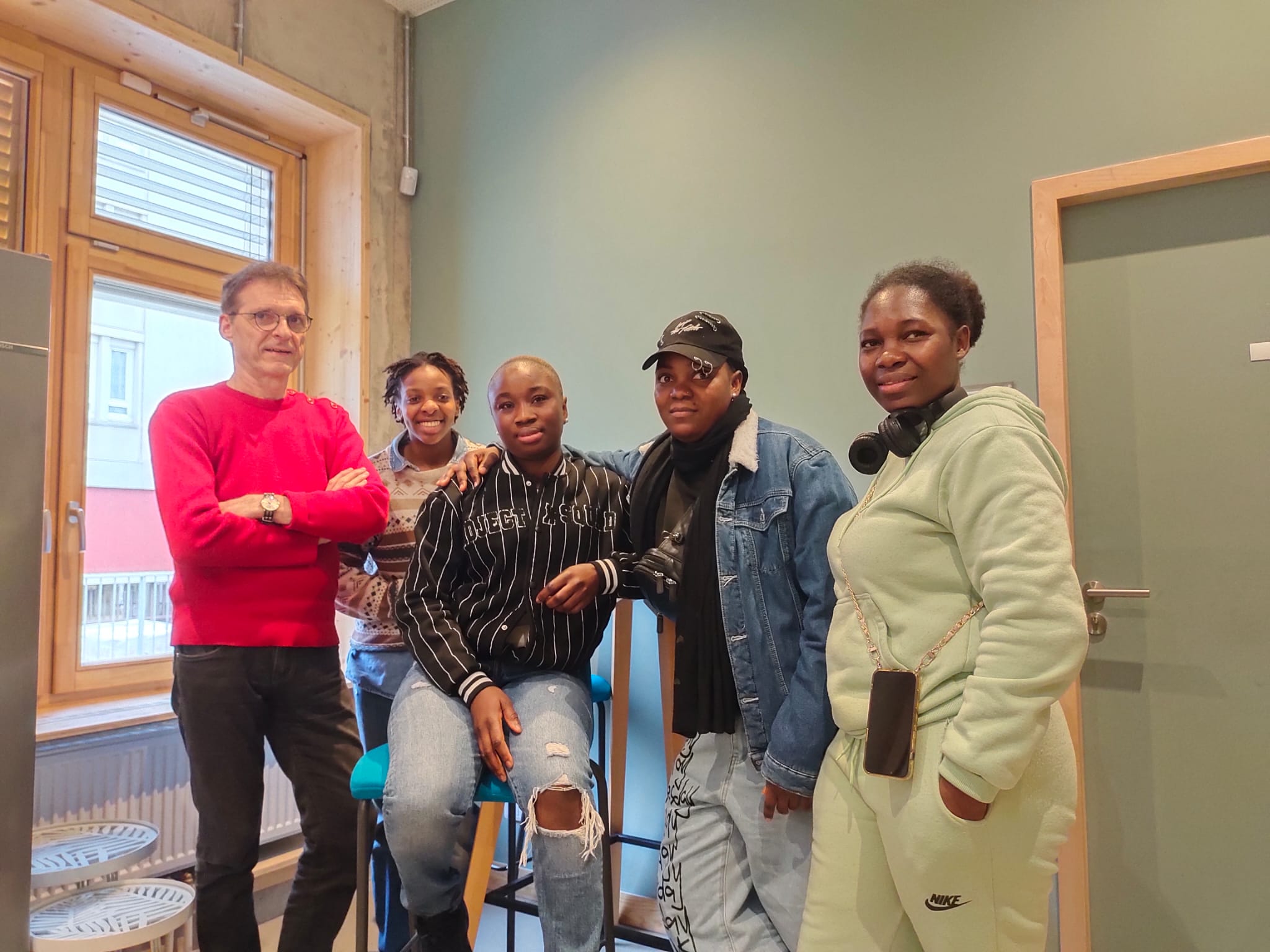 2025 02 maison des refugiés filles